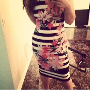 Floral Dress ❗️ Vince Camuto